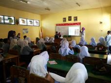 Penyuluhan Bahaya Rokok di SMP Negeri 20 Kendari